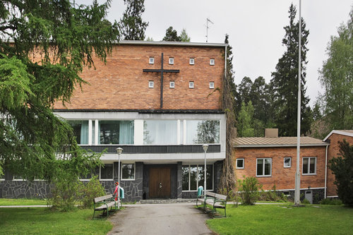 Hämeenlinna-Vanajan seurakunnan Hätilän seurakuntatalo ulkoa